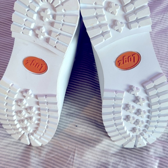 ⭐️LUGZ BOOTS, Sz. 10/41, White Leather, So Cute for the Cold!! EUC! ❄️ - Picture 14 of 15